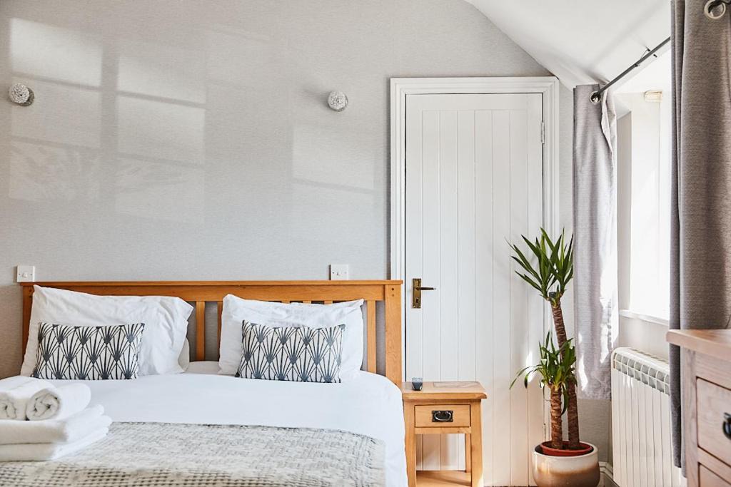 Corhampton Bed & Breakfast | The Bucks Head