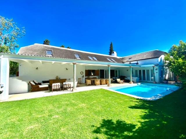 Tulbagh House | The Burrow