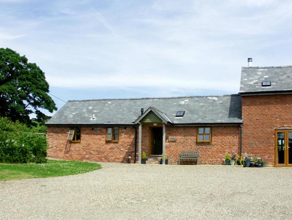 Wentnor House | The Byre