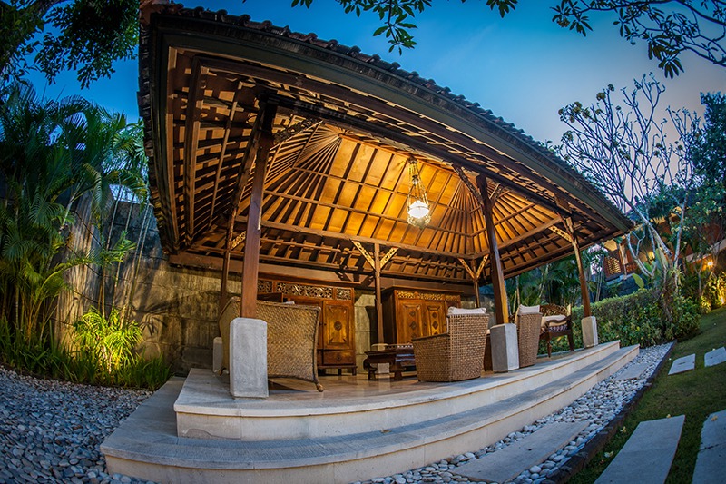 Denpasar Timur Hotel | The Cakra Hotel