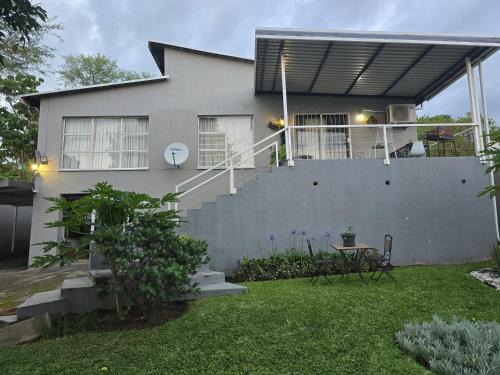 Hazyview House | The Calm Views Holiday Home