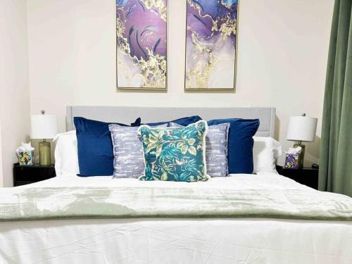 Evansville Apartment | The Cardinal Studio Apartments