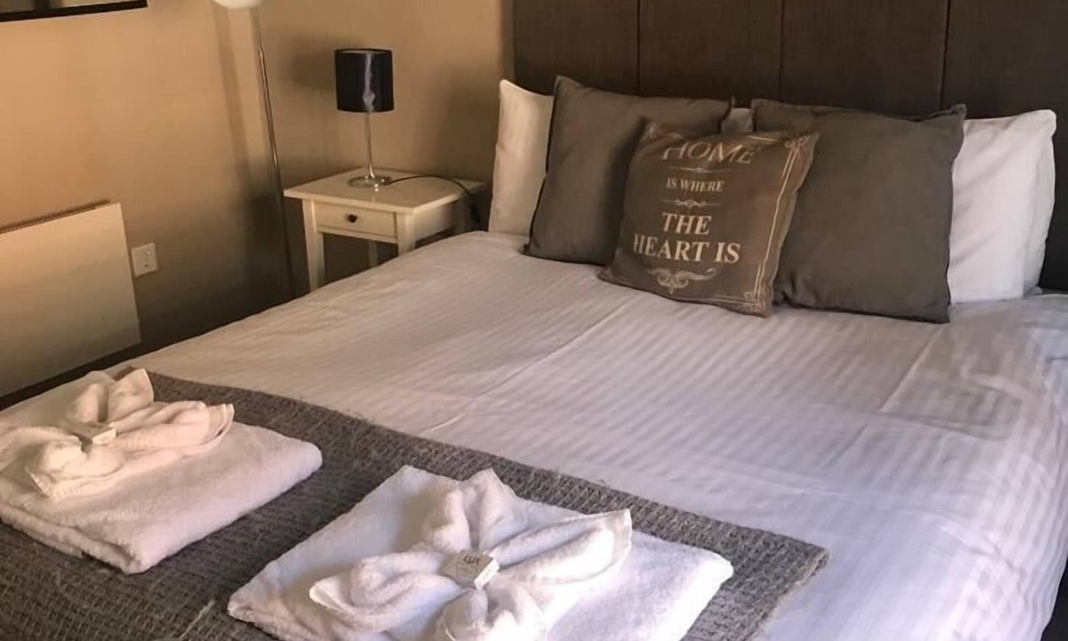 Porlock Bed & Breakfast | The Castle Inn
