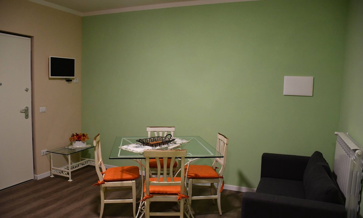 Borgo a Buggiano Apartment | The 'Chaplin' apartment is well positioned as a base to explore Tuscany.