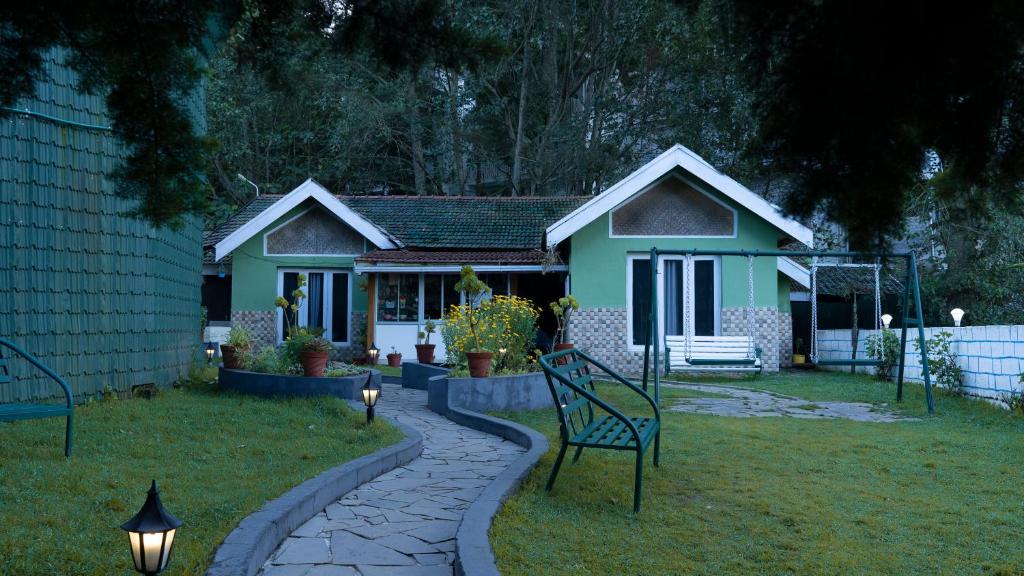 Thalayathimund Hotel | The Chill Inn By Green Leaves