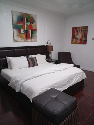Asaba Hotel | The Close