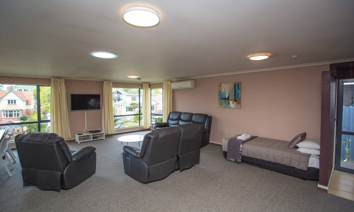 Timaru Hotel | The Coast Motel