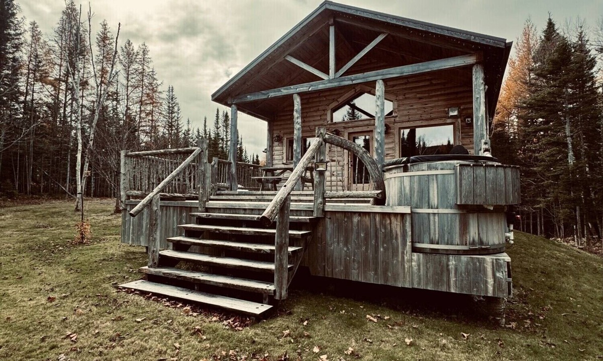 La Malbaie Ski Chalet | The comfort of home, the splendor of nature.