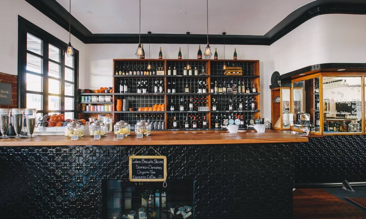 Tenterfield Hotel | The Commercial Boutique Hotel