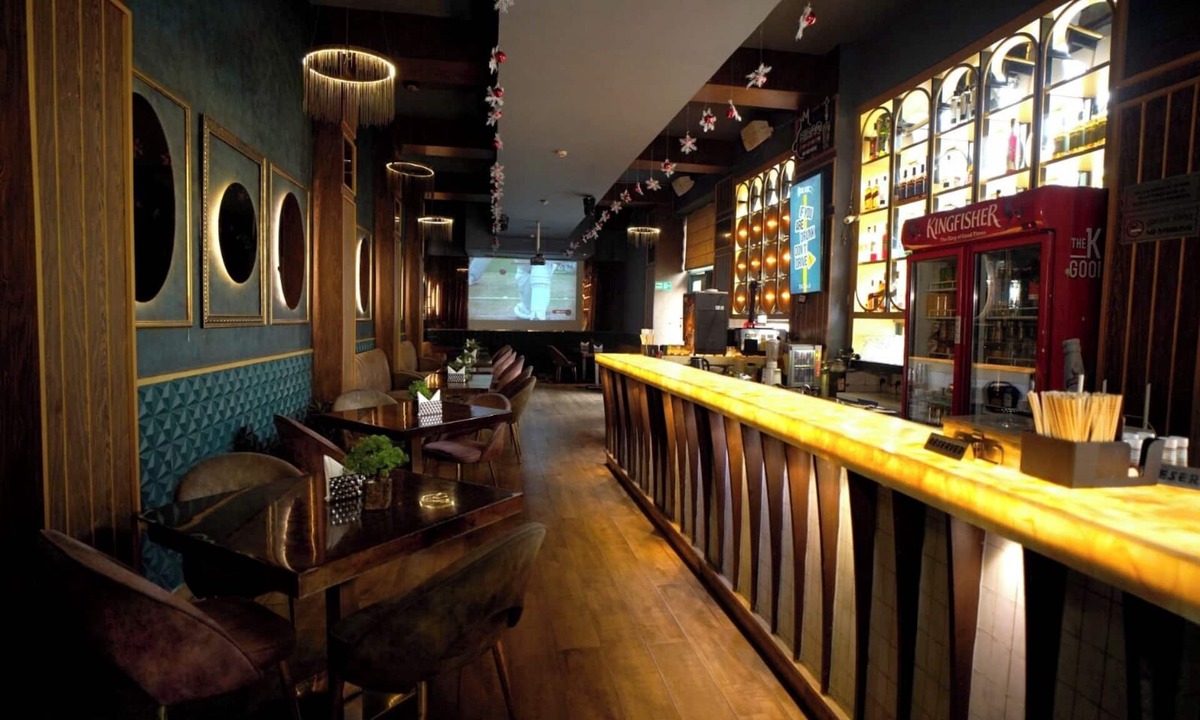 Connaught Place Hotel | The Corus Hotel