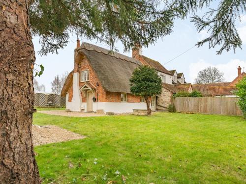 Wallingford House | The Cottage