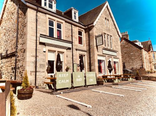 Killin Hotel | The Courie Inn