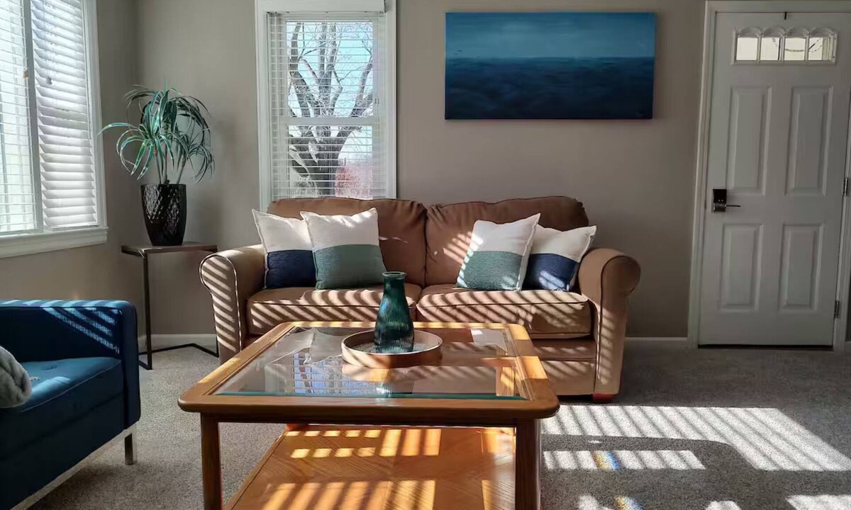 North Baltimore House | The Cozy Caterbury