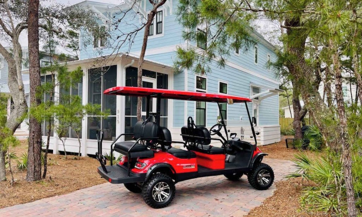 Seacrest House | The Crab House | Golf Cart | Bikes