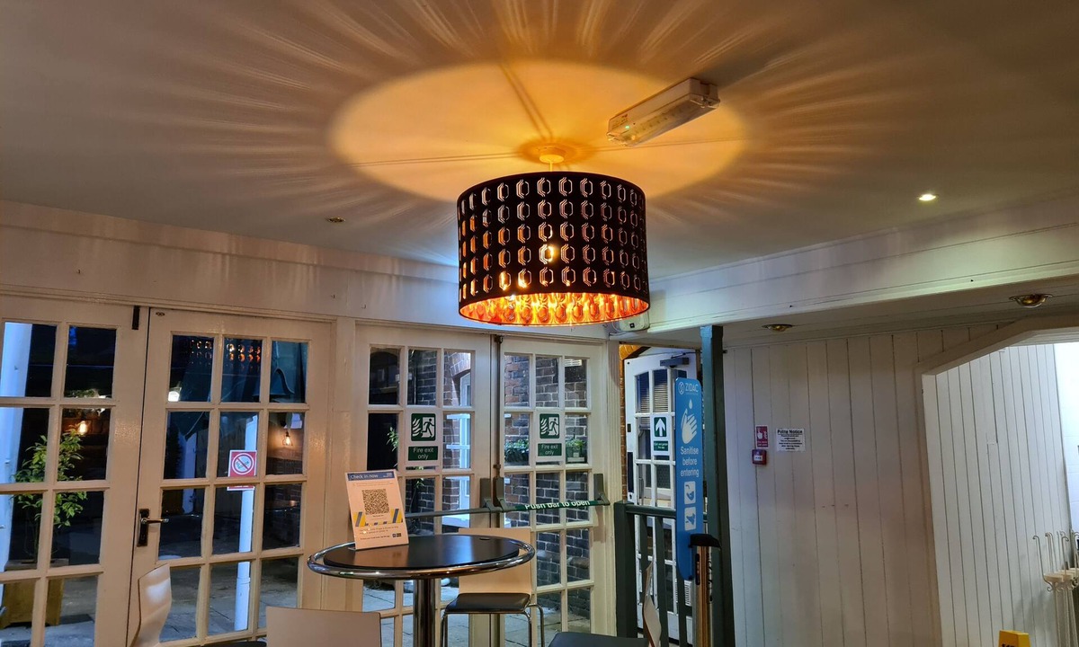 Emsworth Hotel | The Crown Hotel