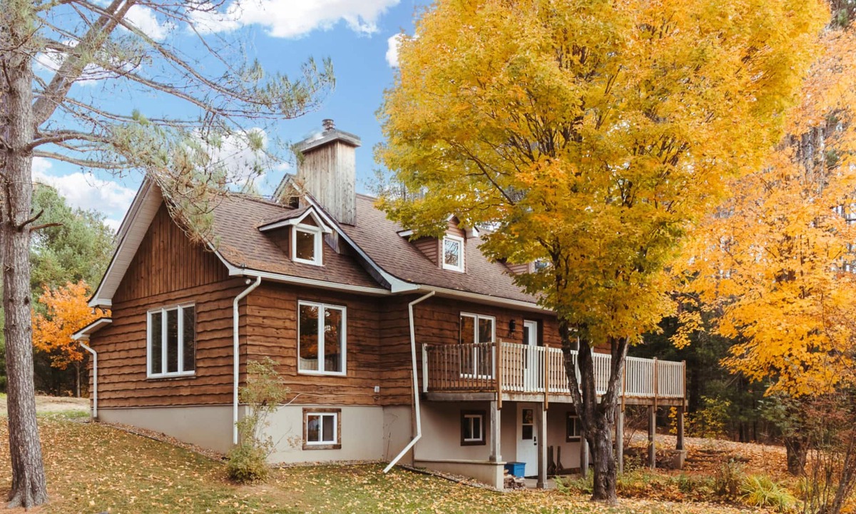 Labelle House | The Deer's Hideout | Spa | Firepit | BBQ
