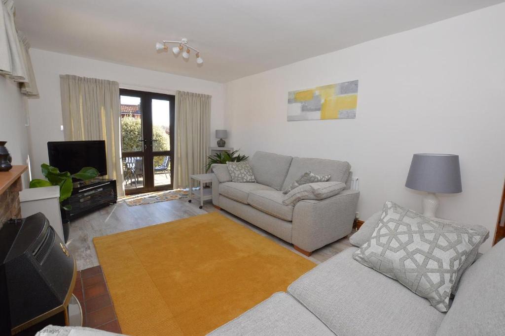 Sheringham House | The Den