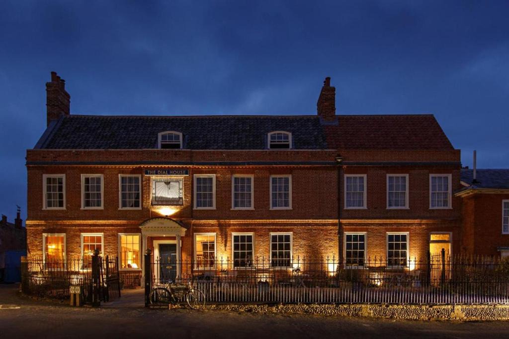 Reepham Hotel | The Dial House