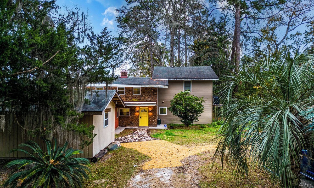 Savannah House | The Dock House