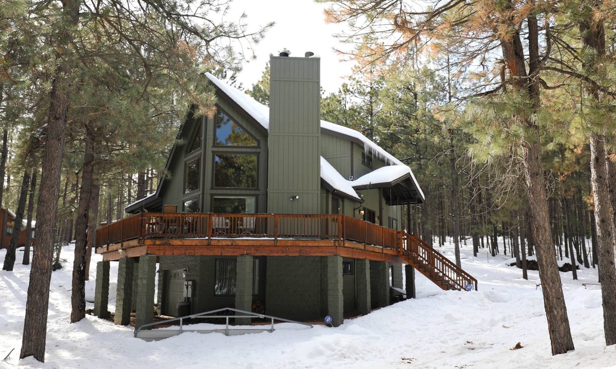 Heber Cabin | The Duke Cabin - A FOREST LAKES Cabin in the Woods! HOT TUB