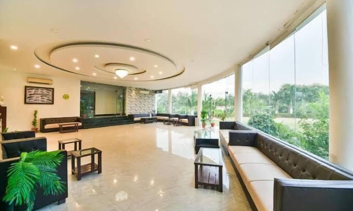 Chittorgarh Hotel | The Elegance Resort