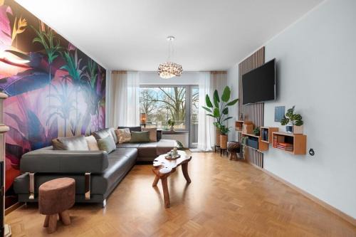Schweinheim House | The Elegant