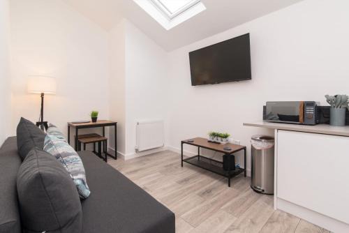 West Bridgford House | The Gallery