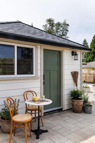 Saanich East House | The Garden Studio