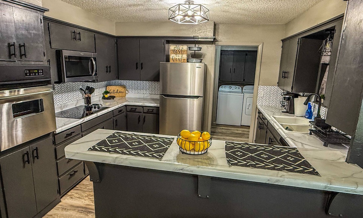 Seiling House | The Gifted Stay @ Seiling - 3BR/2BA In The Heart of Western Oklahoma!