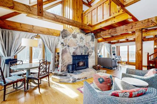 Littleton House | The Glengreen Retreat