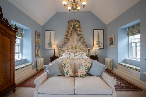 Hunspow Cabin | The Granary Lodge Bed & Breakfast