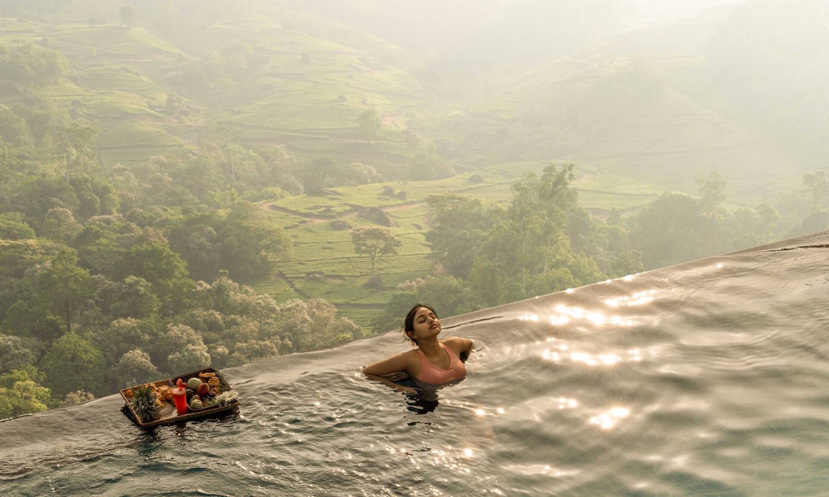 Devikolam Resort | The Grand Cliff Resort Munnar