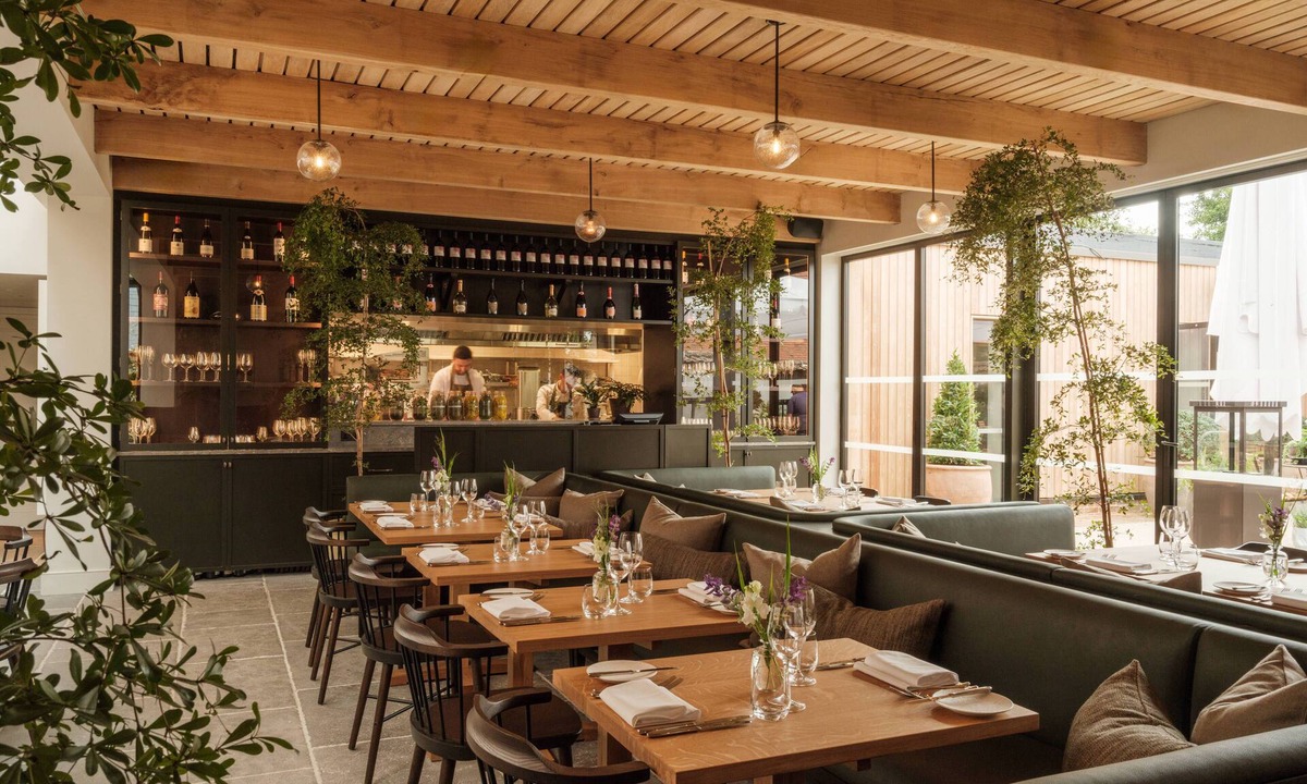Durnford Hotel | The Great Bustard
