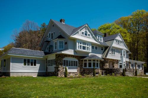 Springfield Hotel | The Hartness House