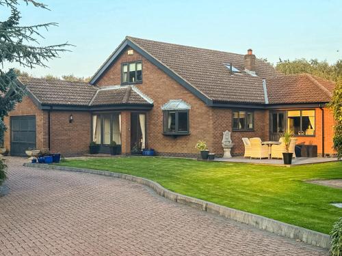 Ottringham House | The Hawthorns