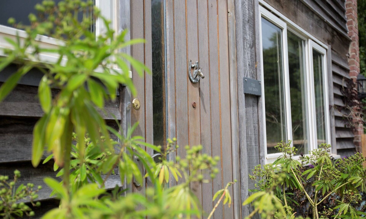 Alton House | The Hay Barn - located in South Downs National Park & Jane Austen country