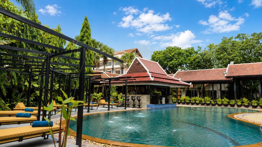 Sangkat Sla Kram Hotel | The Heritage Courtyard
