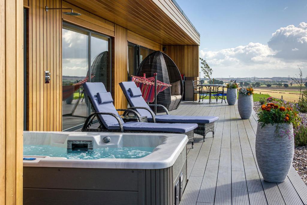Auchterhouse Cabin | The Hideaway Experience