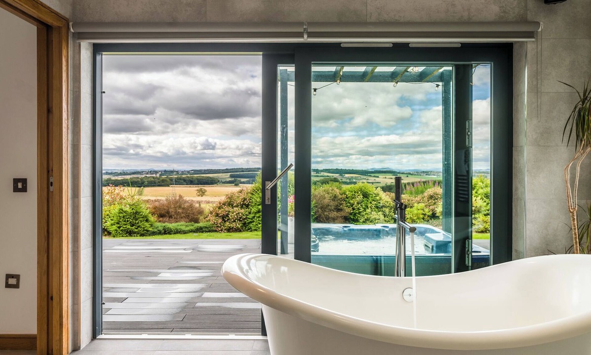Auchterhouse Cabin | The Hideaway Experience