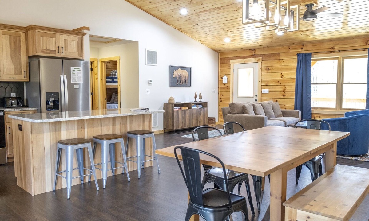 Berkeley Springs Cabin | The Honey Bear House: Retreat in the Woods