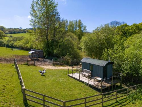 Godshill House | The Hut