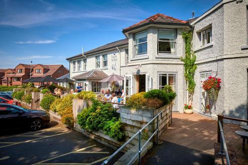 Heswall House | The Jug And Bottle