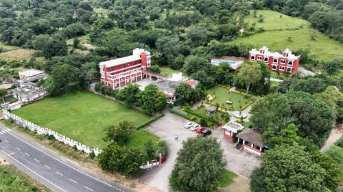 Chamboa Sarjela Resort | The Lal Bagh