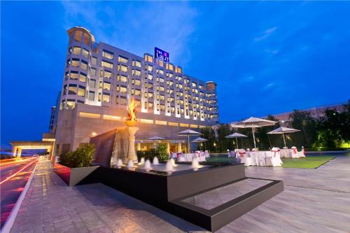 Malviya Nagar Hotel | The LaLiT Jaipur