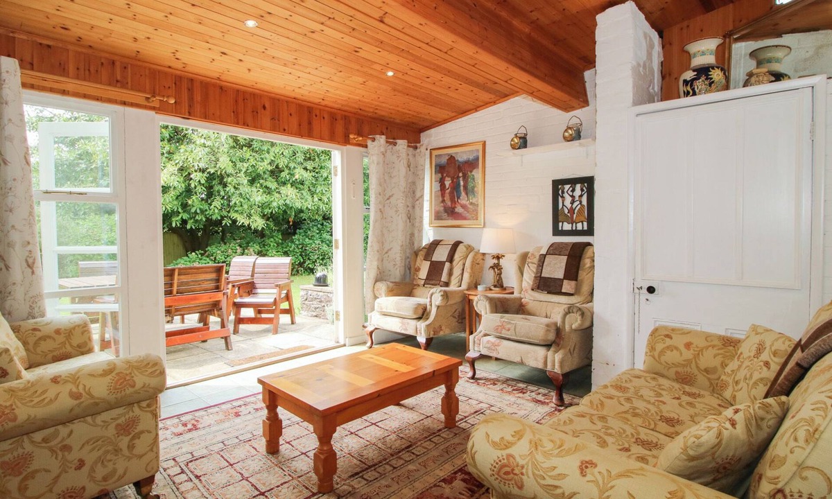 Bishops Castle Cottage | The Laurels