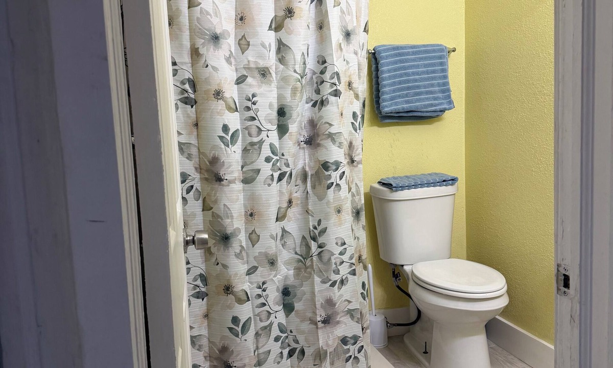 Fort Lauderdale Bed & Breakfast | The Layover Loft: Rest, Refresh, & Reach the Beach, NO Breakfast