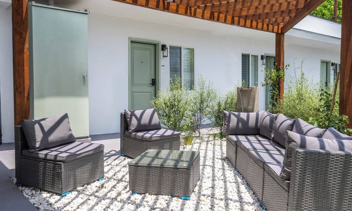 Citrus Grove Hotel | The LEEF Hotel