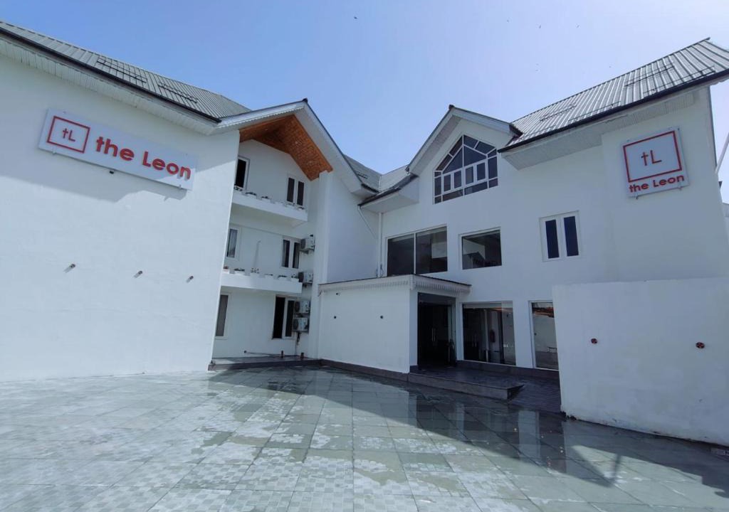 Rajbagh Hotel | The Leon