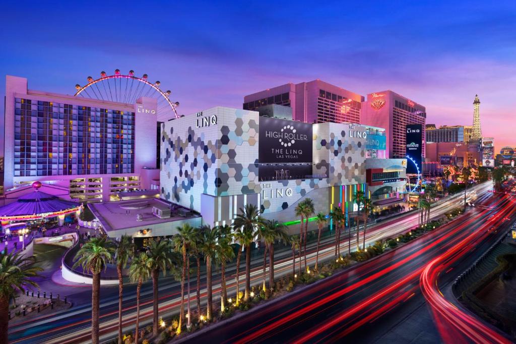 Las Vegas Strip Resort | The LINQ Hotel & Casino, A Caesars Destination