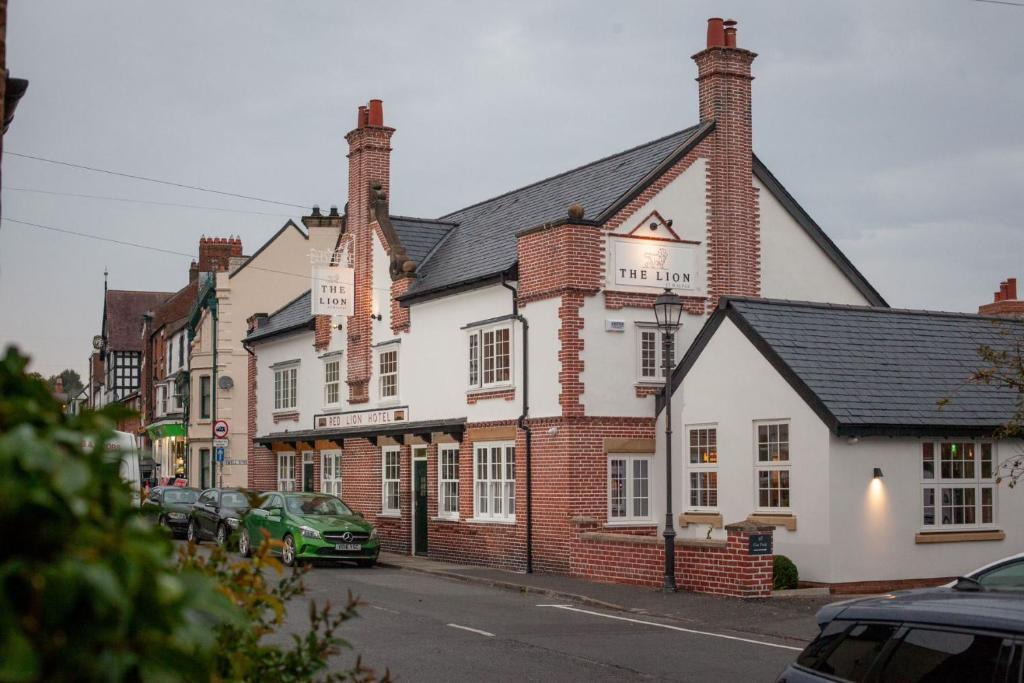 Malpas Hotel | The Lion at Malpas